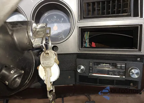 1986 Chevrolet C10 from USA, damaged, VIN 2GCDC14H0G1151370